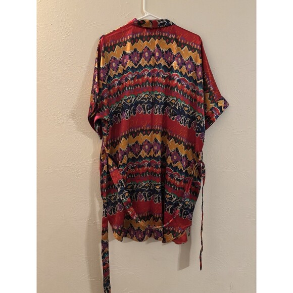 Vintage Size S/M Kathryn Short Red Robe Kimono Wrap Satin Retro Funky Disco - Picture 3 of 8